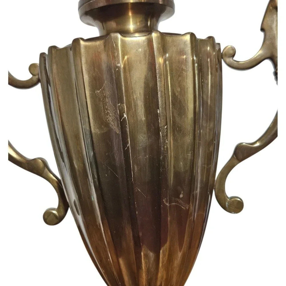 Vintage Chapman Hollywood Regency Brass Trophy Urn Table Lamp Neoclassical MCM